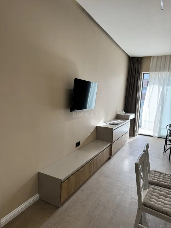Satılır 1 otaqlı mənzil 58 m²