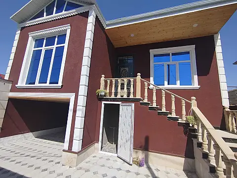 Satılır 3 otaqlı həyət evi 95 m² — Bakı 3 otaq 95.00 m²