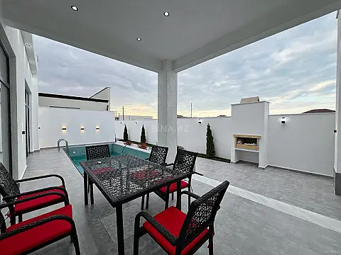 Satılır 4 otaqlı həyət evi 150 m²