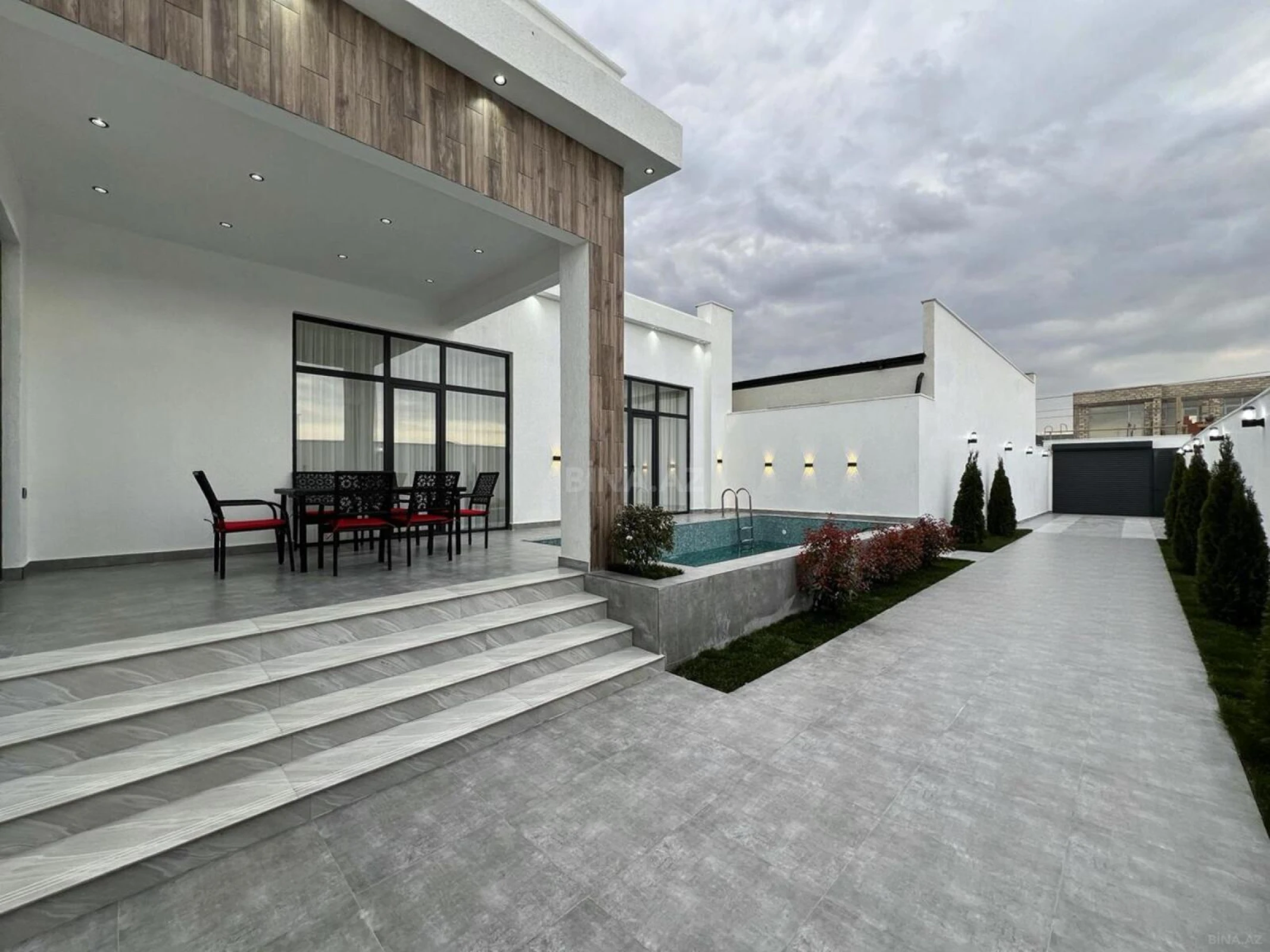 Satılır 4 otaqlı həyət evi 150 m²