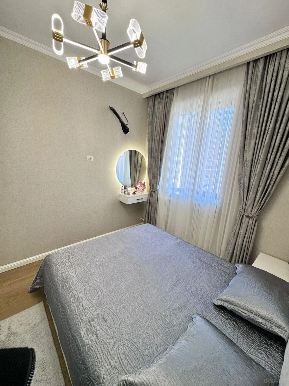 Kirayə verilir 2 otaqlı mənzil 40 m²