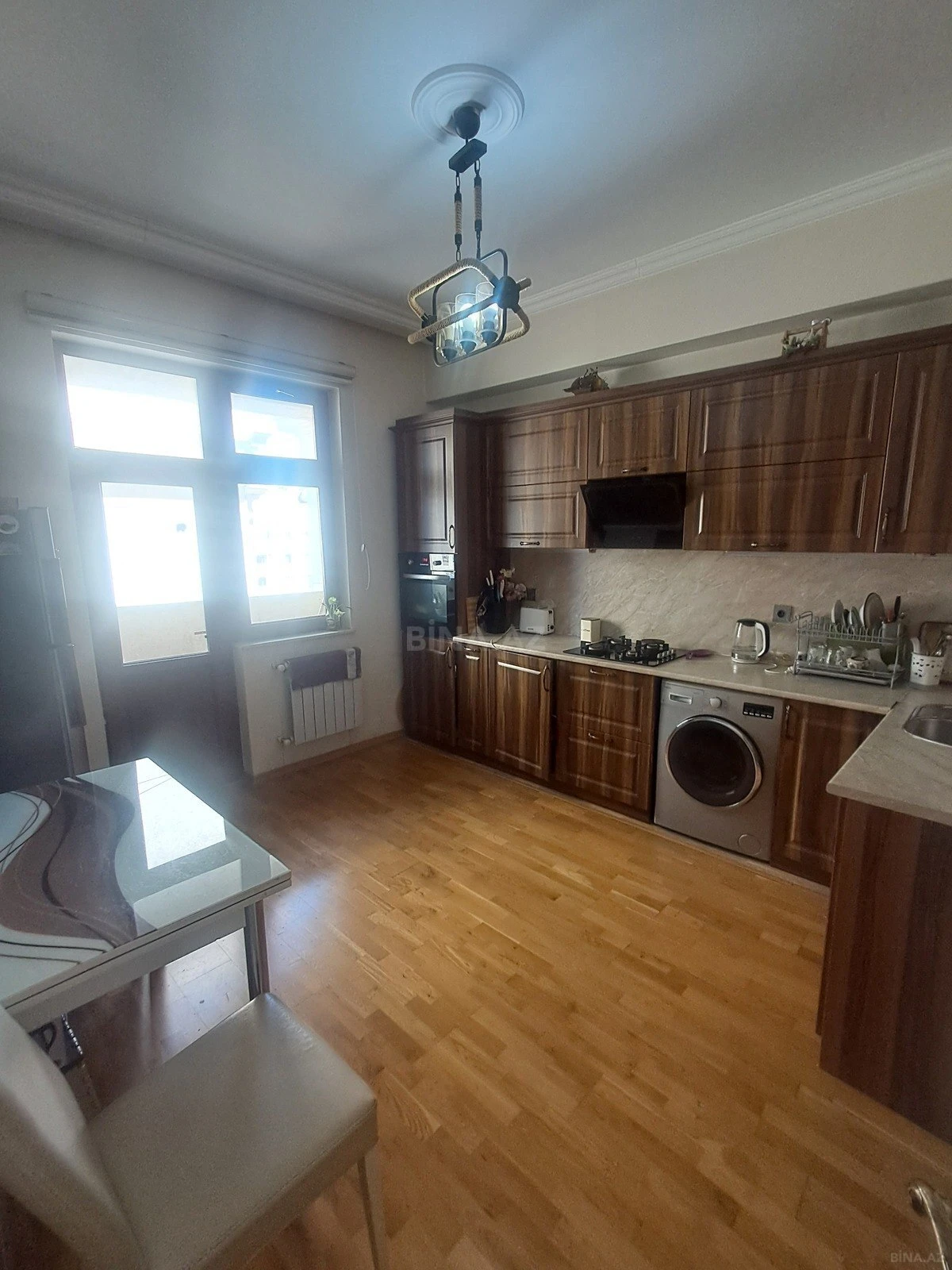 Satılır 2 otaqlı mənzil 68 m²