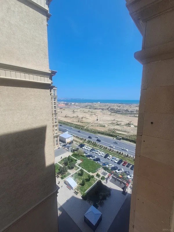 Satılır 2 otaqlı mənzil 68 m²