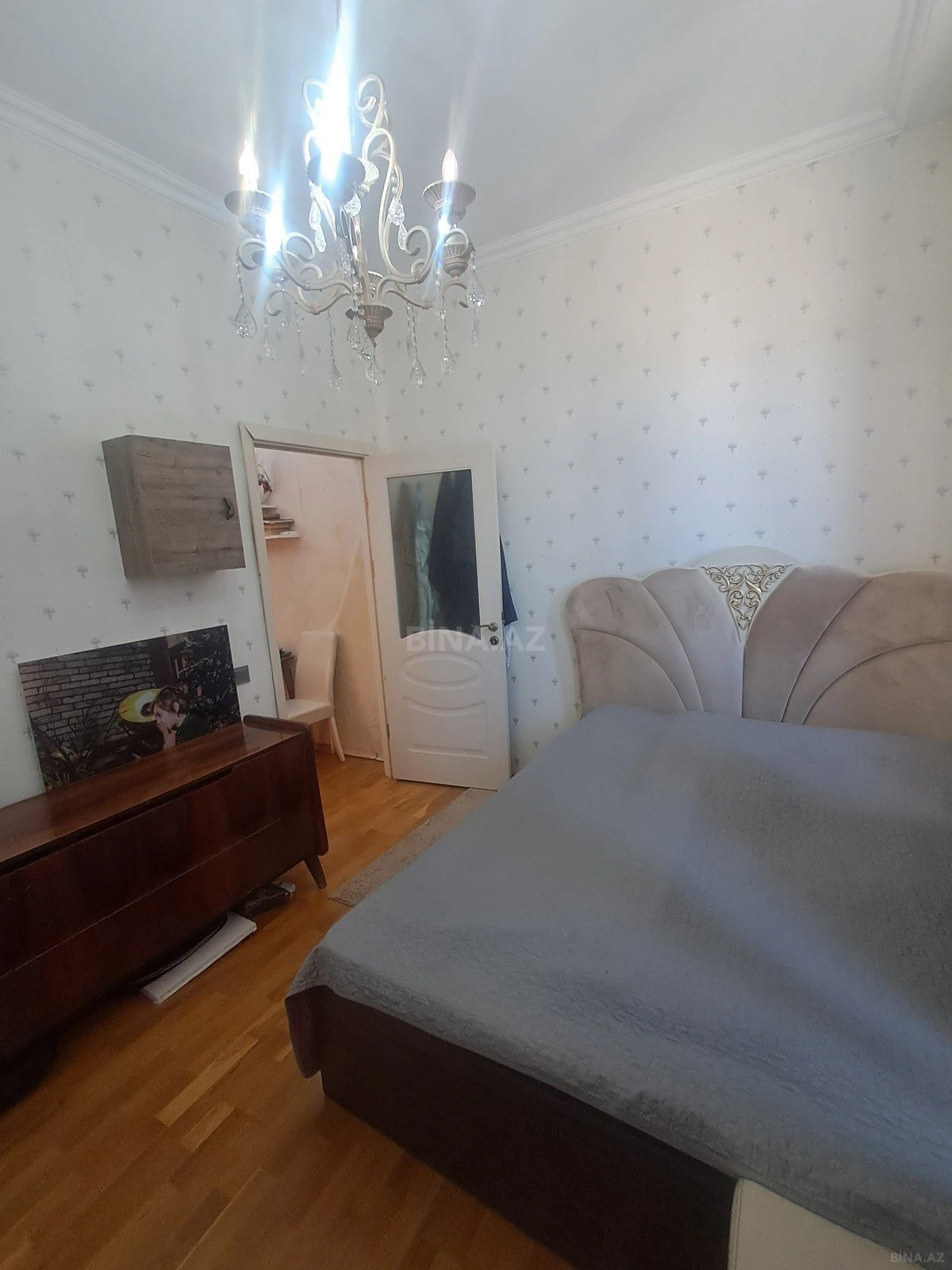 Satılır 2 otaqlı mənzil 68 m²