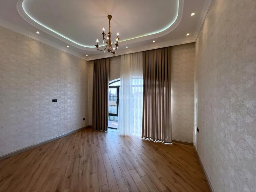 Satılır 6 otaqlı həyət evi 400 m²