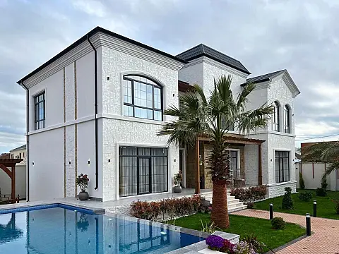 Satılır 6 otaqlı həyət evi 400 m²