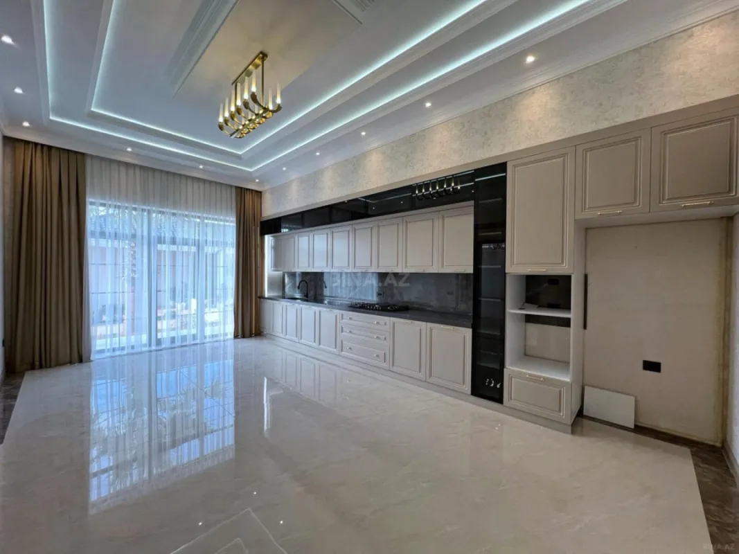 Satılır 6 otaqlı həyət evi 400 m²