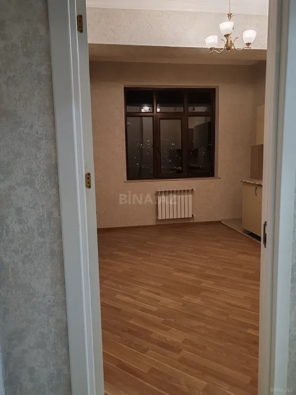 Satılır 2 otaqlı mənzil 102.5 m²