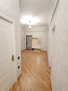 Satılır 2 otaqlı mənzil 102.5 m²