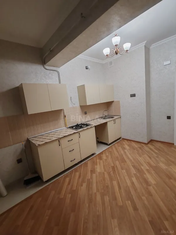 Satılır 2 otaqlı mənzil 102.5 m²