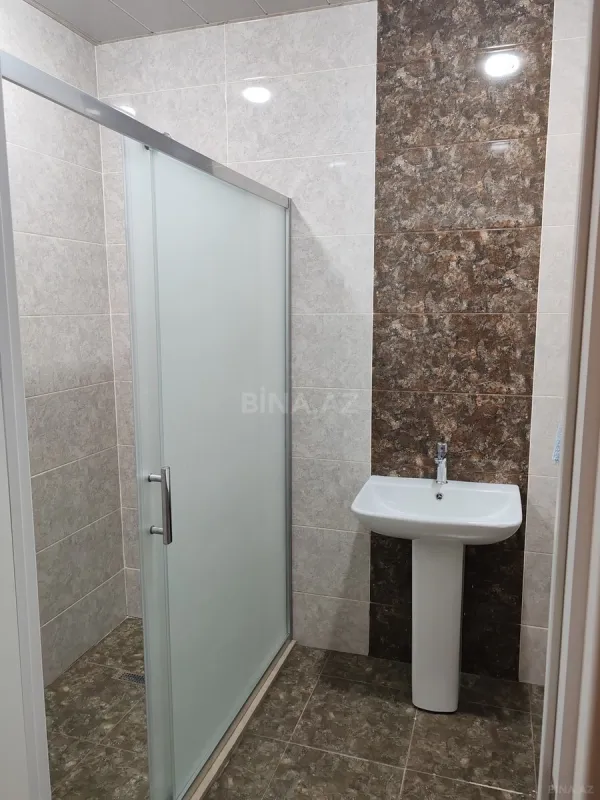 Satılır 2 otaqlı mənzil 102.5 m²