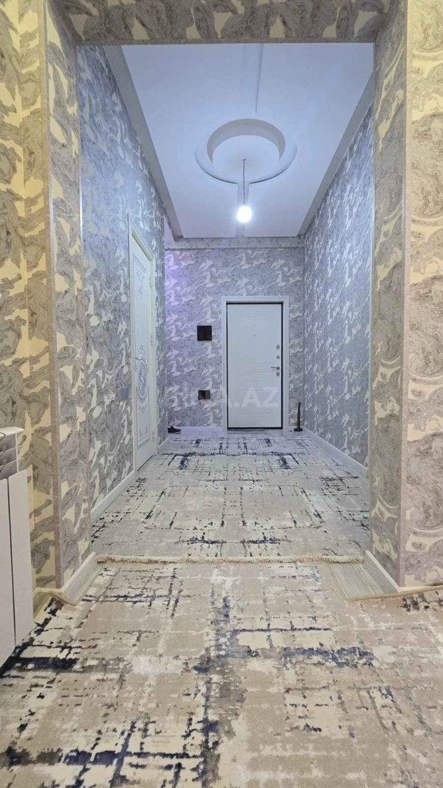 Satılır 3 otaqlı mənzil 82 m²