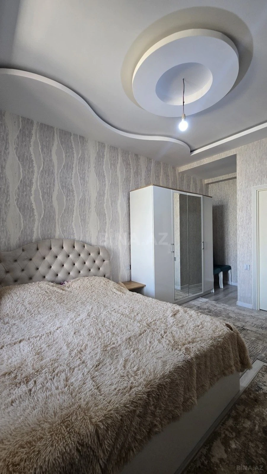 Satılır 3 otaqlı mənzil 82 m²