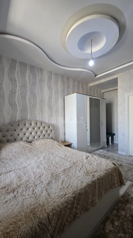 Satılır 3 otaqlı mənzil 82 m²