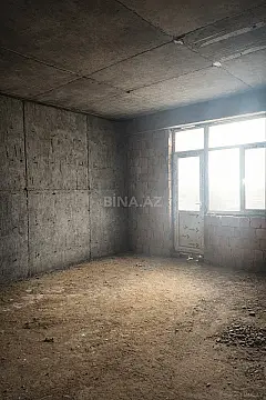 Satılır 4 otaqlı mənzil 153 m²