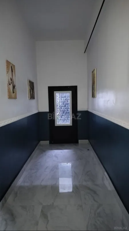 Satılır 4 otaqlı mənzil 153 m²