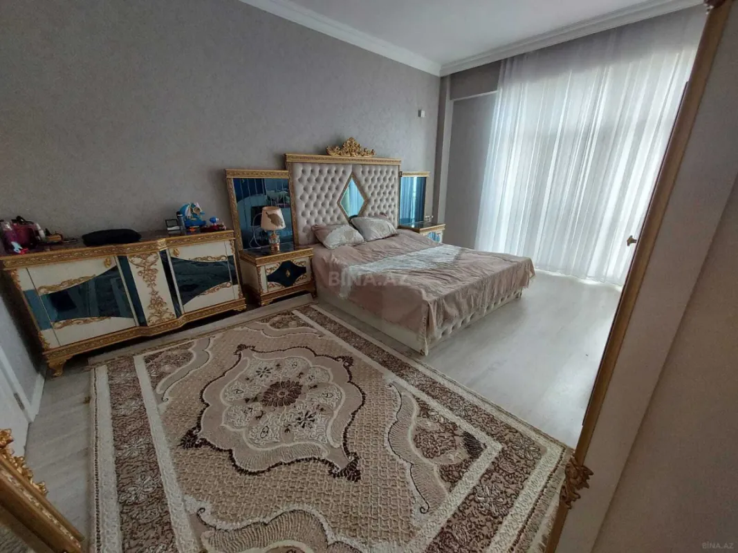 Satılır 3 otaqlı mənzil 97 m²