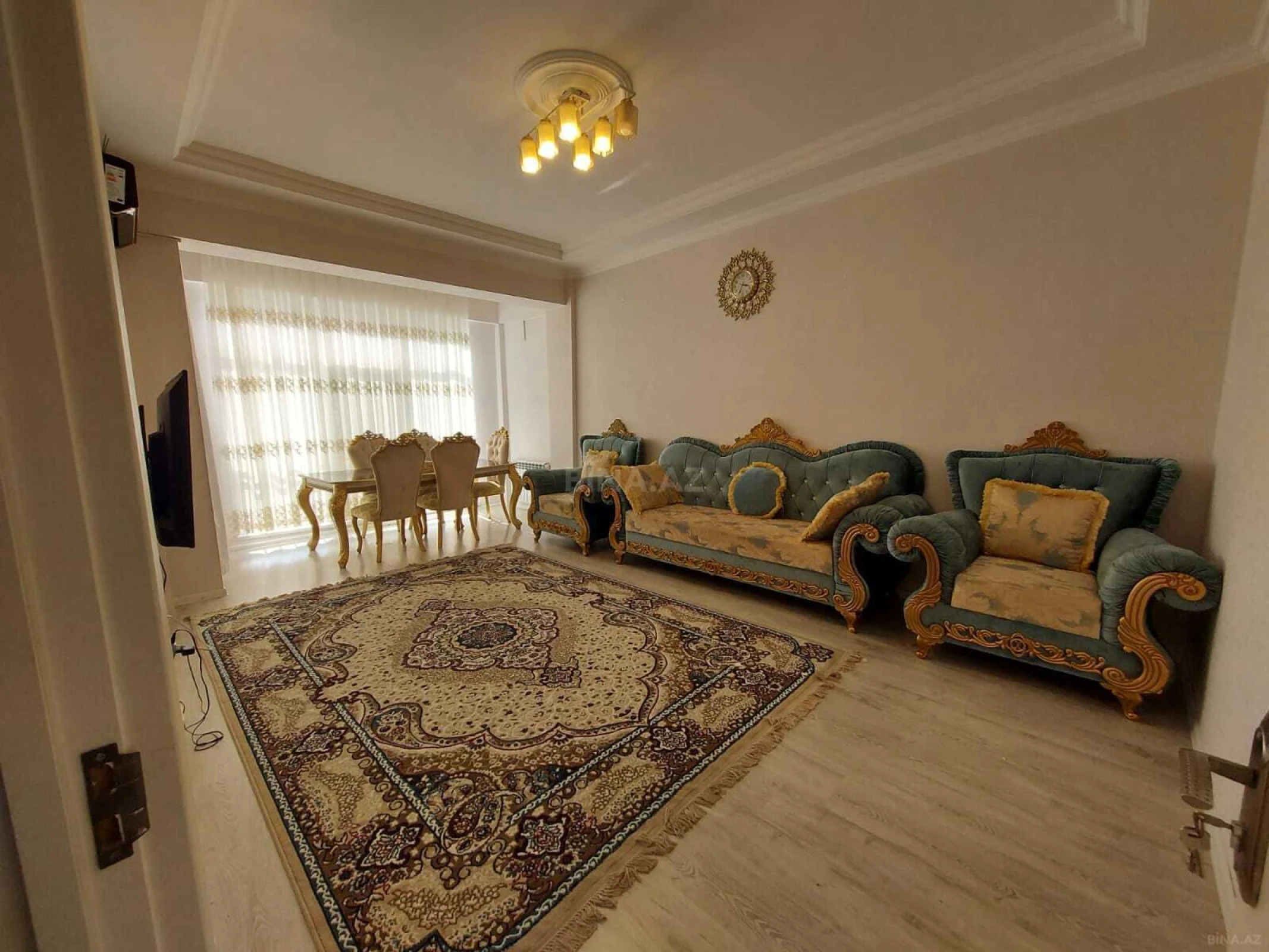 Satılır 3 otaqlı mənzil 97 m²