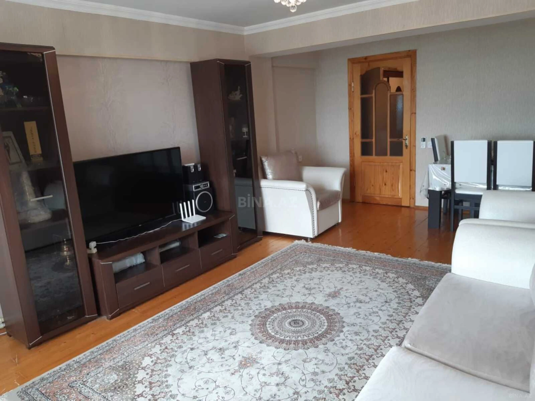 Satılır 3 otaqlı mənzil 109 m²