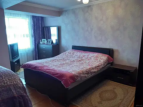 Satılır 3 otaqlı mənzil 109 m²