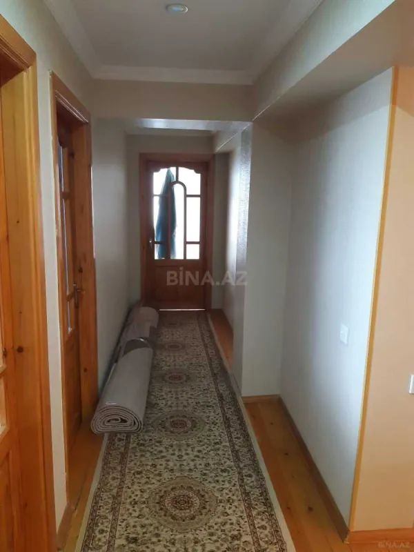 Satılır 3 otaqlı mənzil 109 m²