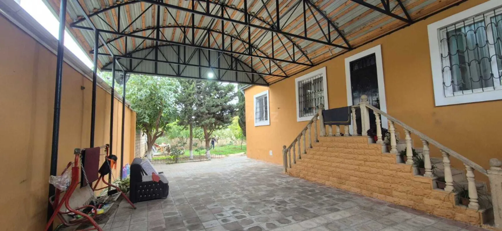 Satılır 4 otaqlı həyət evi 157 m²