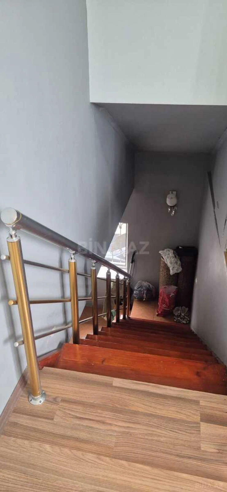 Satılır 4 otaqlı həyət evi 157 m²