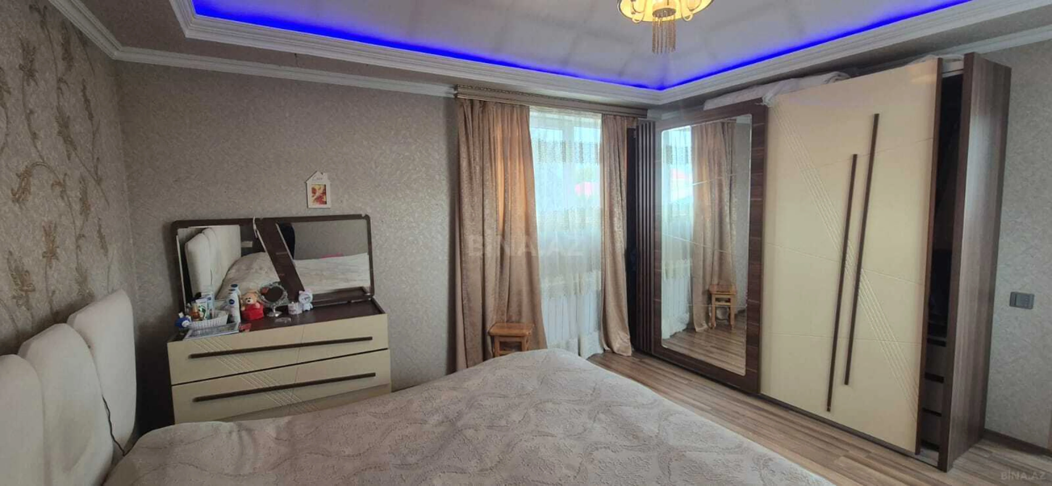 Satılır 4 otaqlı həyət evi 157 m²