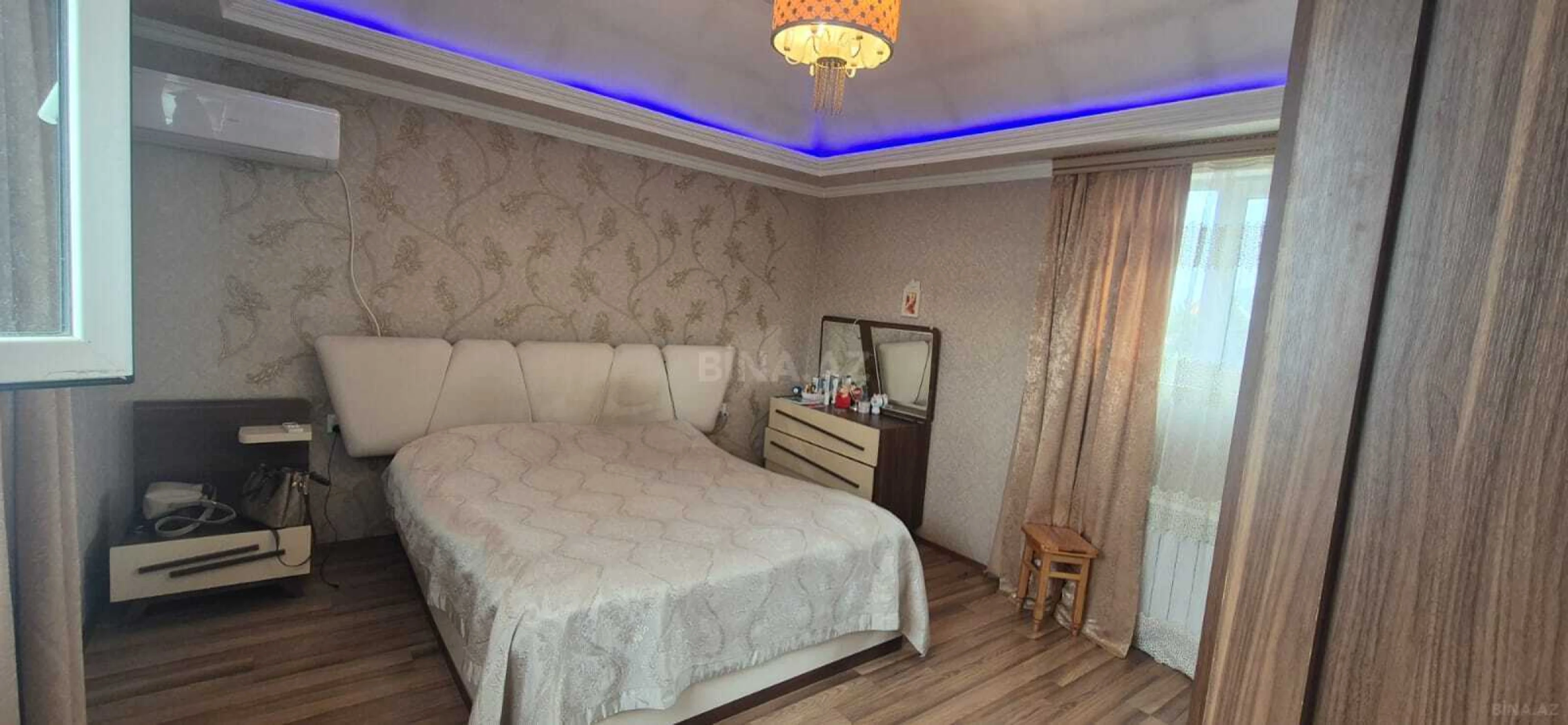 Satılır 4 otaqlı həyət evi 157 m²