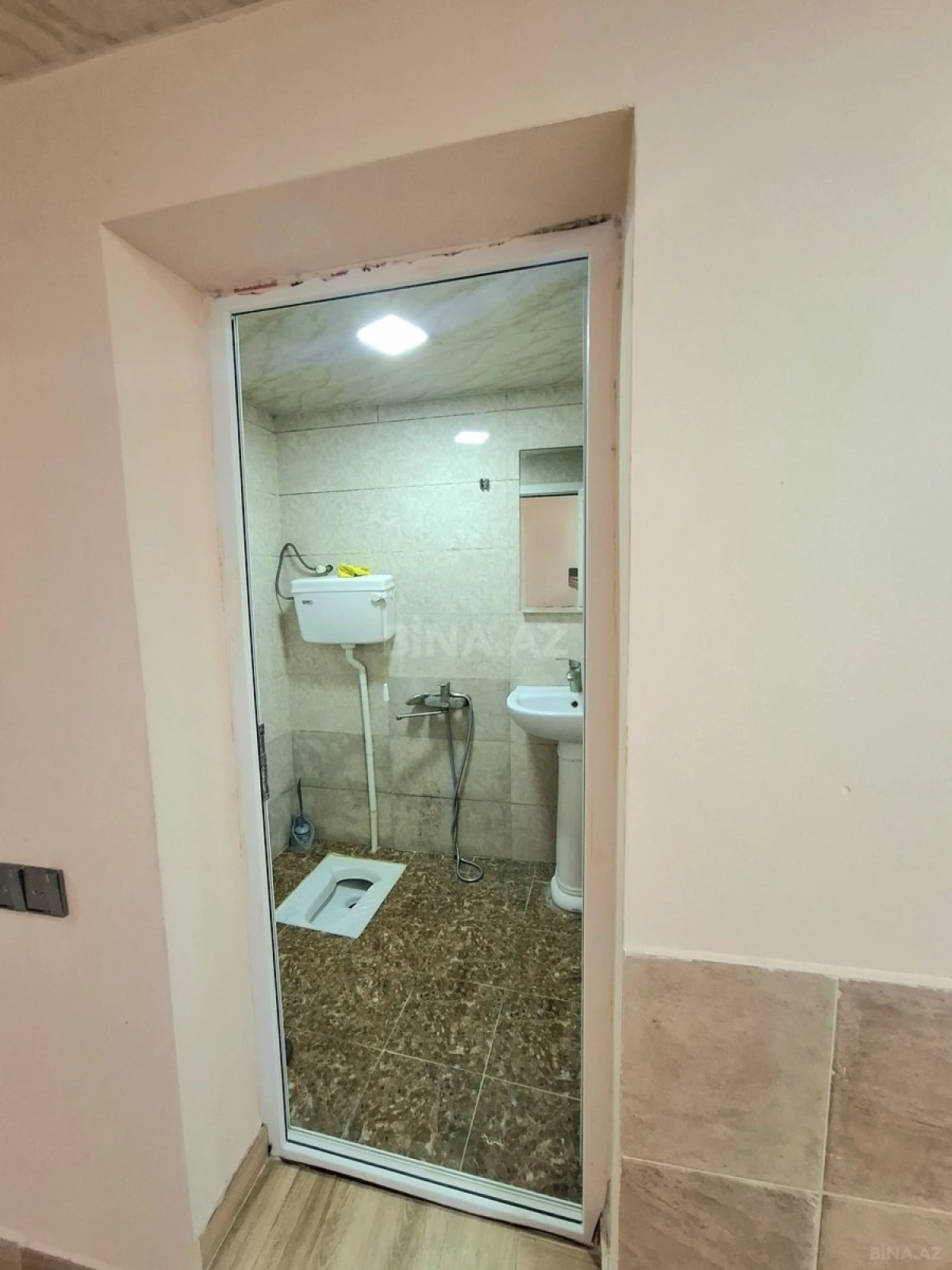 Kirayə verilir 1 otaqlı həyət evi 40 m²