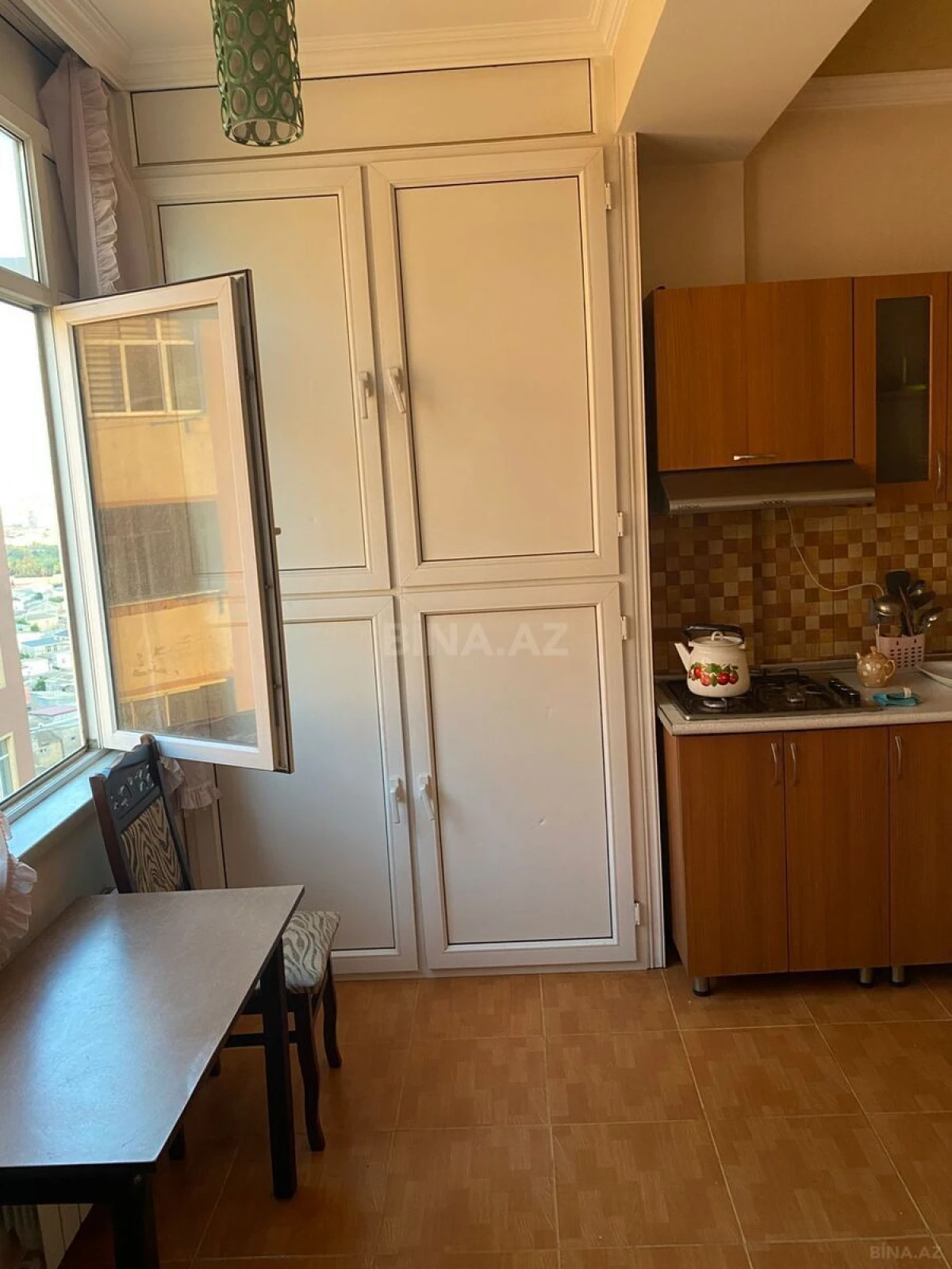 Kirayə verilir 2 otaqlı mənzil 60 m²