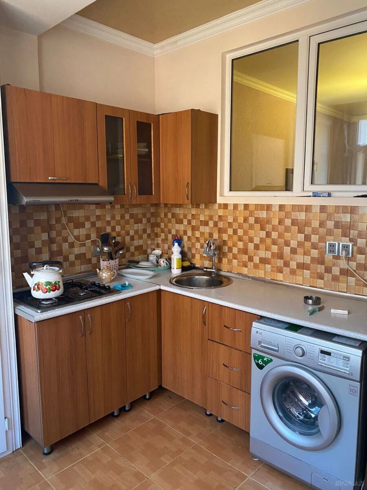 Kirayə verilir 2 otaqlı mənzil 60 m²