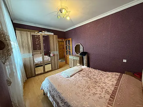 Satılır 3 otaqlı mənzil 80 m²