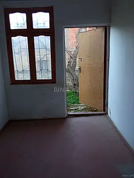 Satılır 5 otaqlı həyət evi 114 m²