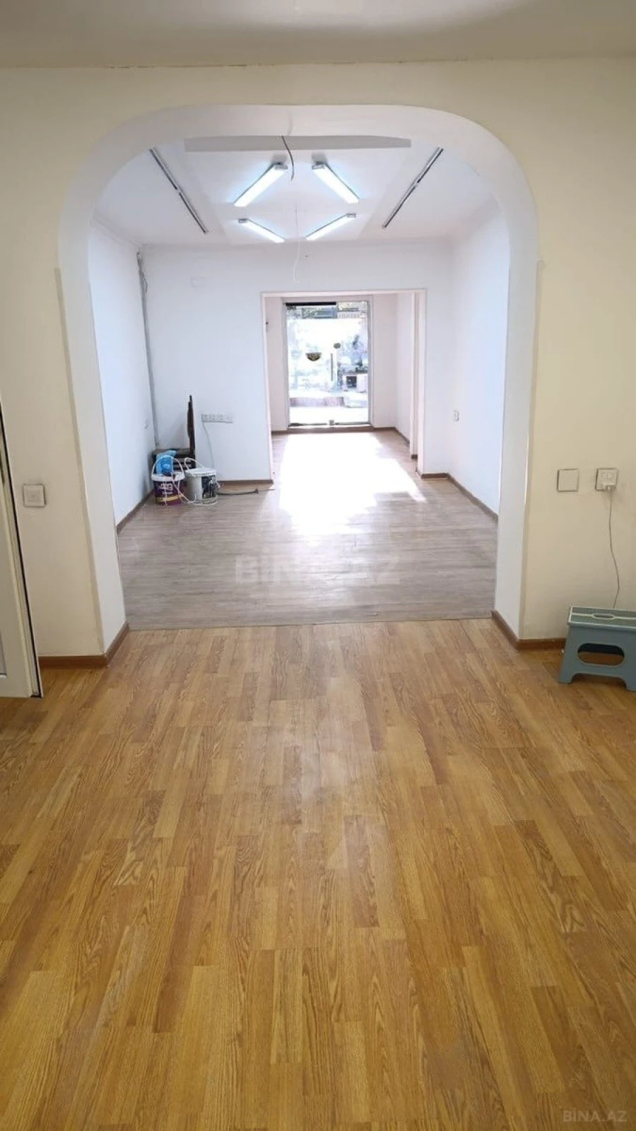 Kirayə verilir obyekt 60 m²