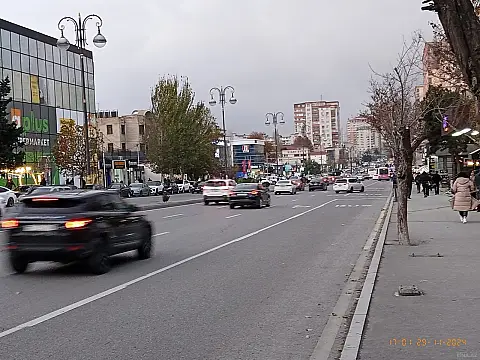 Kirayə verilir obyekt 60 m²