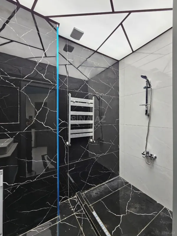 Satılır 3 otaqlı mənzil 92 m²