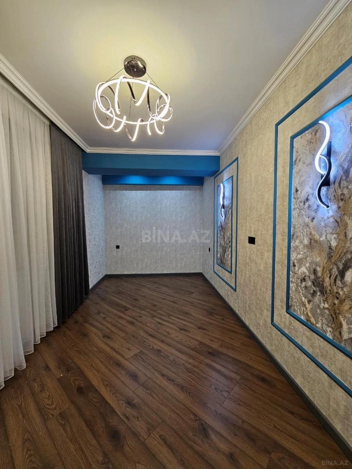 Satılır 3 otaqlı mənzil 92 m²