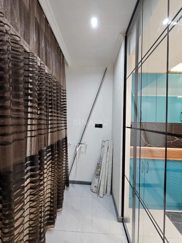 Satılır 3 otaqlı mənzil 92 m²