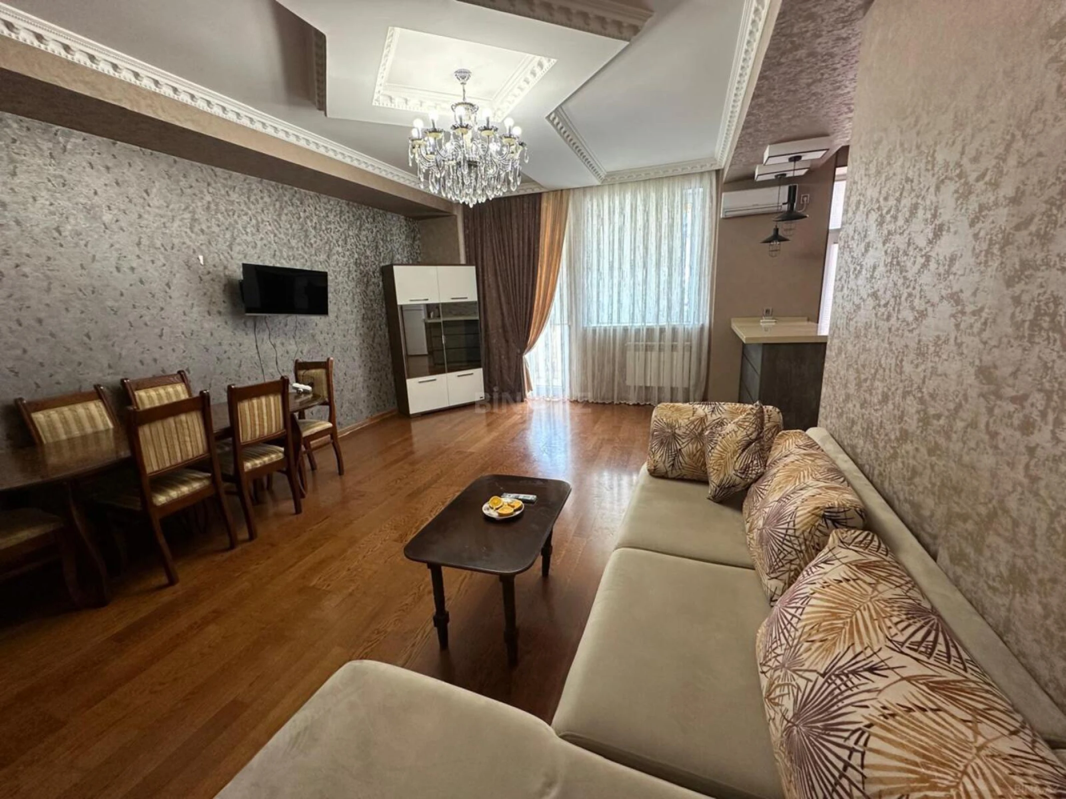 Satılır 2 otaqlı mənzil 87 m²