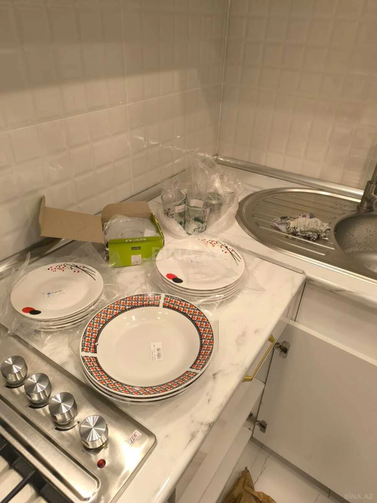 Kirayə verilir 2 otaqlı mənzil 70 m²