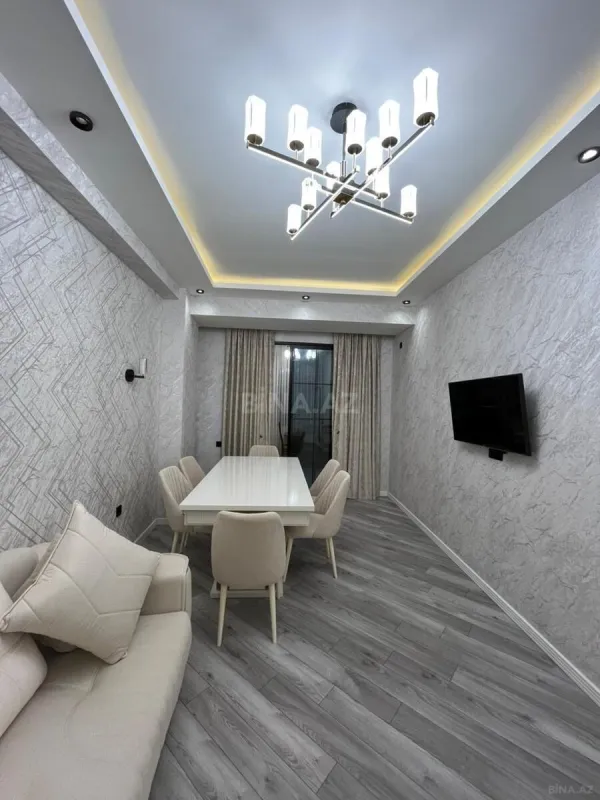 Kirayə verilir 3 otaqlı mənzil 130 m²