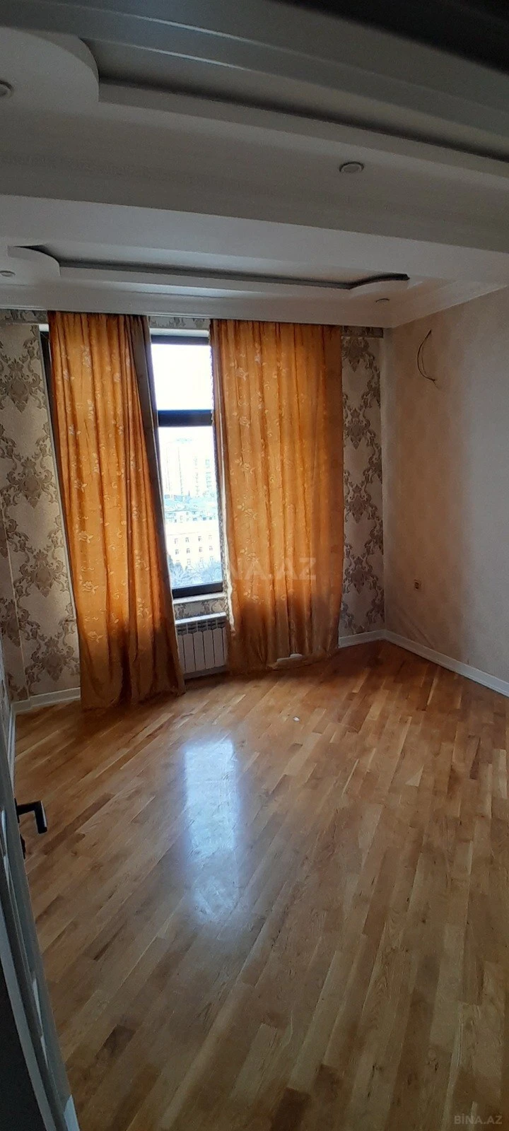 Kirayə verilir 3 otaqlı mənzil 95 m²