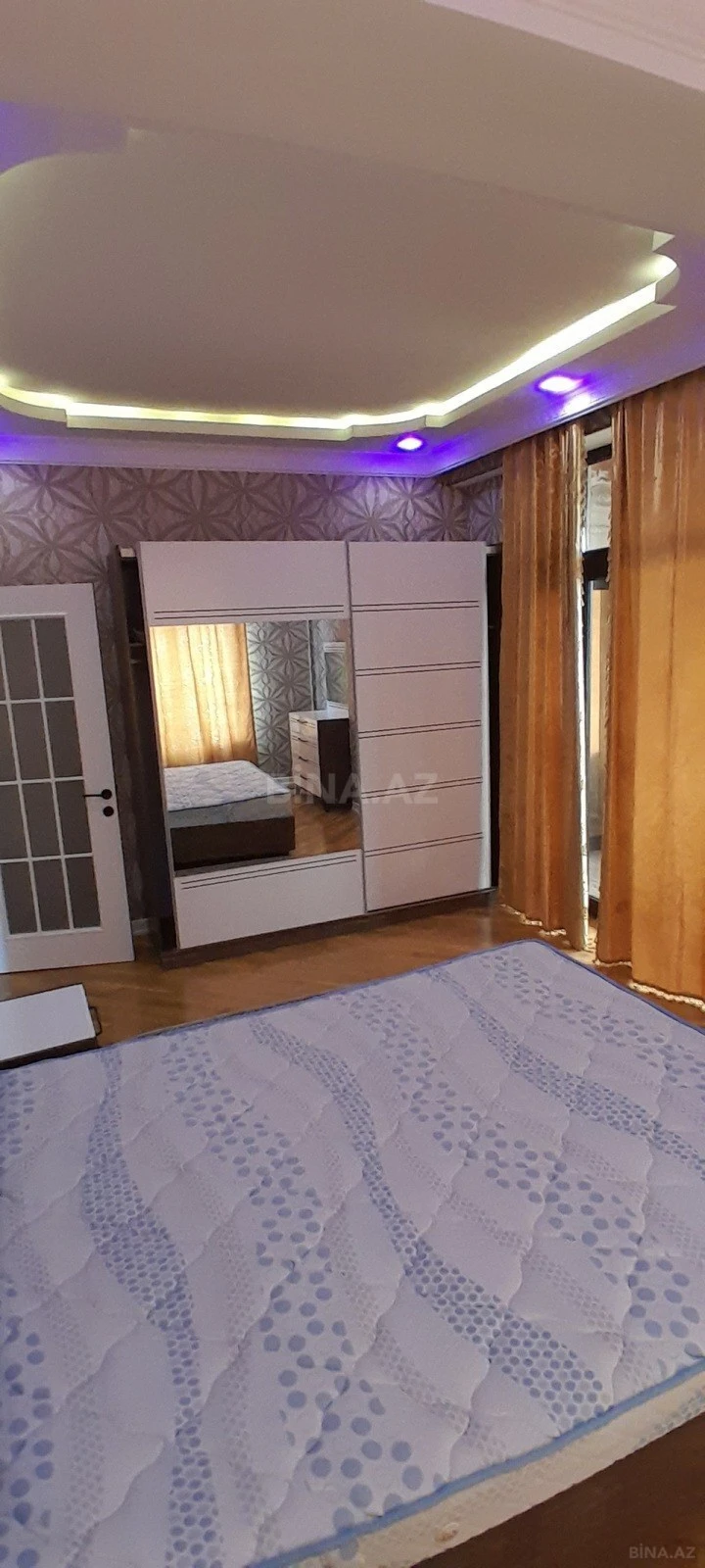 Kirayə verilir 3 otaqlı mənzil 95 m²