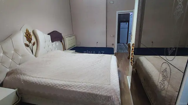 Kirayə verilir 2 otaqlı mənzil 65 m²