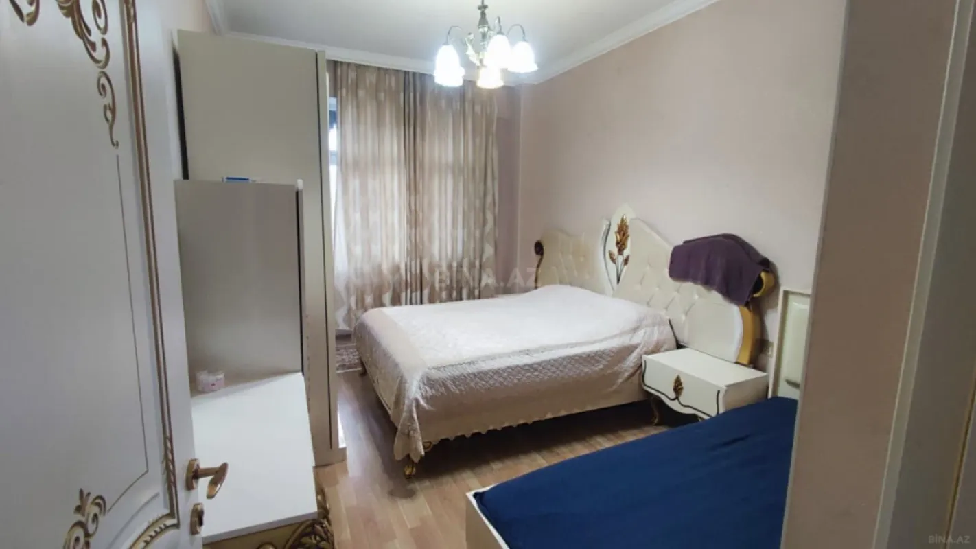 Kirayə verilir 2 otaqlı mənzil 65 m²