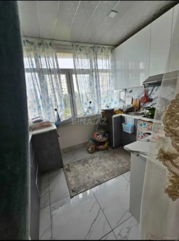 Kirayə verilir 2 otaqlı mənzil 65 m²