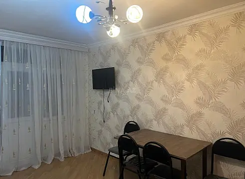 Kirayə verilir 2 otaqlı mənzil 35 m²