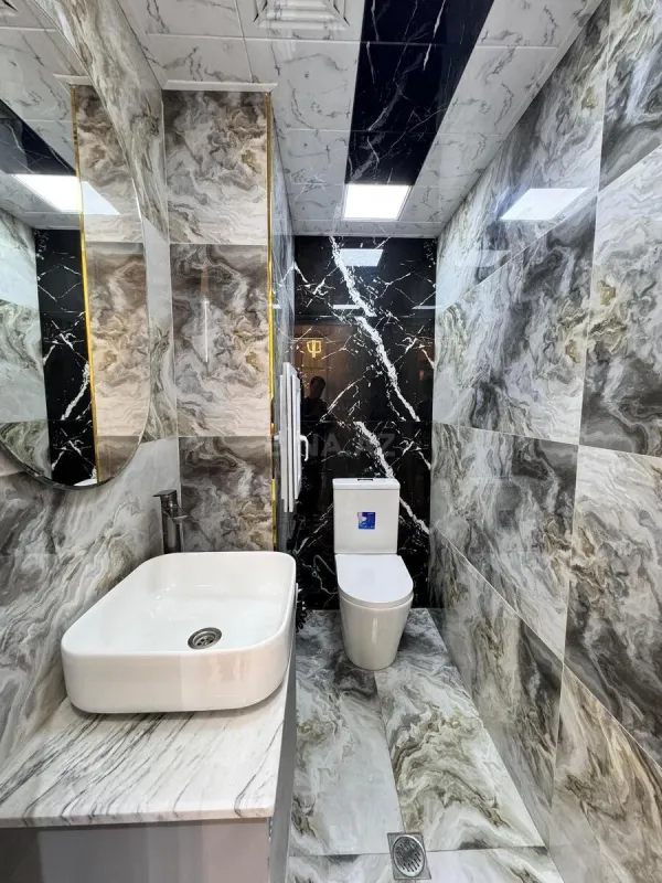 Satılır 2 otaqlı mənzil 84 m²