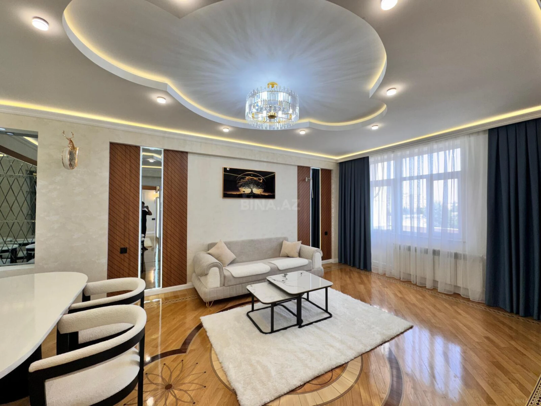 Satılır 2 otaqlı mənzil 84 m²